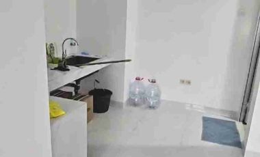 Sewa Rumah 3 lantai di Anwa Residence Puri Meruya Jakarta Barat