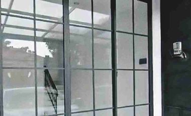 Sewa Rumah 3 lantai di Anwa Residence Puri Meruya Jakarta Barat