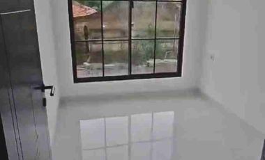 Sewa Rumah 3 lantai di Anwa Residence Puri Meruya Jakarta Barat