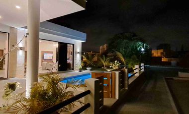 Villa vendo en la Urbanizaciòn la Herradura