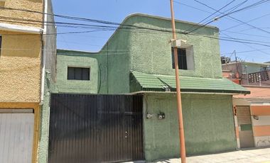 CASA EN REMATE TLALNEPANTLA DE BAZ