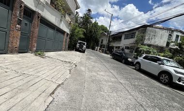 House and Lot for Sale in San Juan St. Kapitolyo, Pasig City