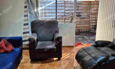 SE VENDE CASA EN LO ESPEJO