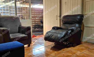 SE VENDE CASA EN LO ESPEJO