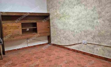 SE VENDE CASA EN LO ESPEJO