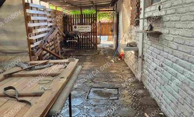 SE VENDE CASA EN LO ESPEJO