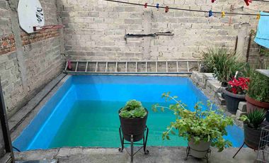 casa en venta por el Centinela