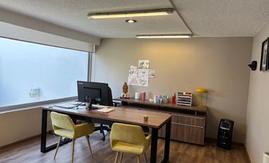 VENTA DE CASA DE 4 RECÁMARAS EN LOMAS DE TECAMACHALCO, NAUCALPAN.