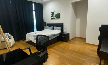 97sqm 1BR Luxury Condo in Trump Tower Makati – Fully Furnished, 44th Floor City & Skyline Views: FOR LEASE ₱80,000