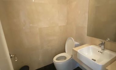 97sqm 1BR Luxury Condo in Trump Tower Makati – Fully Furnished, 44th Floor City & Skyline Views: FOR LEASE ₱80,000