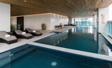 97sqm 1BR Luxury Condo in Trump Tower Makati – Fully Furnished, 44th Floor City & Skyline Views: FOR LEASE ₱80,000