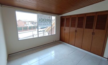 SE ARRIENDA HERMOSA CASA CONJUNTO LA HACIENDA AV CHILACOS