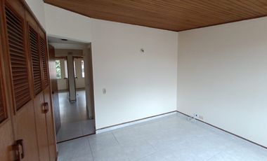 SE ARRIENDA HERMOSA CASA CONJUNTO LA HACIENDA AV CHILACOS