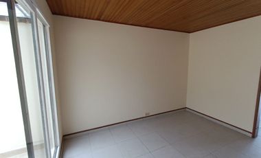 SE ARRIENDA HERMOSA CASA CONJUNTO LA HACIENDA AV CHILACOS