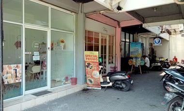 JUAL Rumah Usaha Tenggilis Mejoyo AN Strategis - Persis Depan Ubaya Tenggilis