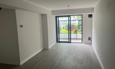 VENDO BONITO DPTO DE ESTRENO EN MIRAFLORES