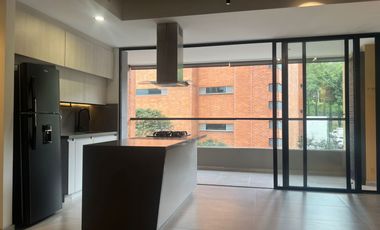 Apartamento en Arriendo en Intermedia, Envigado Antioquia