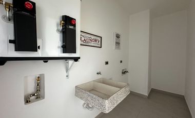 Renta casa nueva en Nuevo Refugio