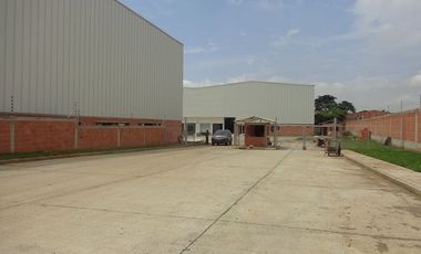 Bodega Vendo 1.850 M2 En Conjunto Cerrado / Venta $5.775.000.000  / Zona Industrial Acopi Yumbo