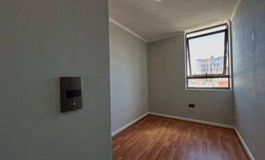 Departamento en arriendo – Edificio City House