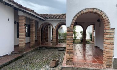 VENTA DE CASA EN EL SECTOR CATAY, POPAYAN, CON INMEJORABLE IMPACTO COMERCIAL