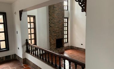 VENTA DE CASA EN EL SECTOR CATAY, POPAYAN, CON INMEJORABLE IMPACTO COMERCIAL