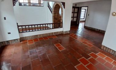 VENTA DE CASA EN EL SECTOR CATAY, POPAYAN, CON INMEJORABLE IMPACTO COMERCIAL