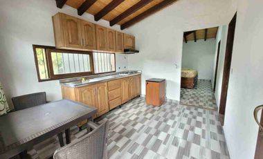SE ARRIENDA CASA FINCA EN RIONEGRO