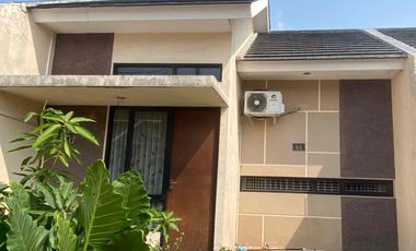 Jual Take Over Rumah Murah Glass House Residence Siap Huni