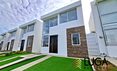 Casa nueva con salida directa al mar en venta, sector Vía Manta - Jaramijó, Manta Ecuador