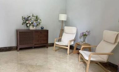 DISEWAKAN RUMAH VILLA BUKIT REGENCY 3 SURABAYA