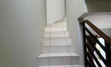 Rumah Dijual Murah di Cluster Burgundy Summarecon Bekasi