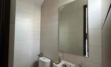 Rumah Dijual Murah di Cluster Burgundy Summarecon Bekasi