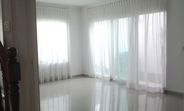 Casa en Renta Jardin Real