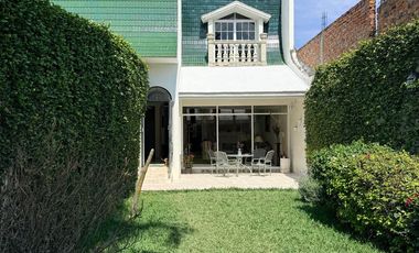 Hermosa casa en Venta en La Barca, Jalisco con gran jardín