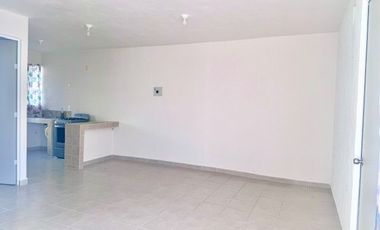 CASA EN VENTA DE UN NIVEL EN FRACCIONAMIENTO RESIDENCIAL LAS PALMAS AL ORIENTE DE MERIDA