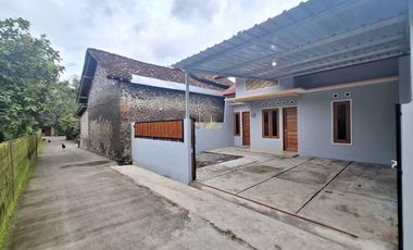 RUMAH MURAH BARU SIAP HUNI DEKAT PASAR JANGKANG SLEMAN