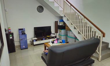 Dijual Cepat Rumah 1,5 Lantai Furnish Siap Huni Harga Murah Dicluster Tamansari Kota Harapan Indah Bekasi