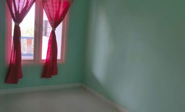 Dijual Banting Harga Rumah 2 Lantai Siap Huni Strategis Lokasi Perum. Taman Sejahtera Wiyung Surabaya