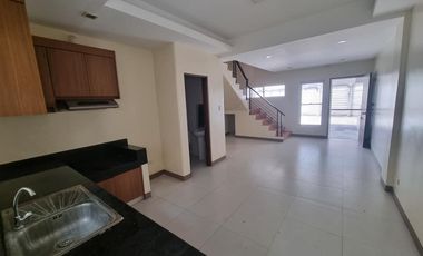 Kasambagan Residences 3BR Townhouse 110sqm Maids 1-car Mabolo
