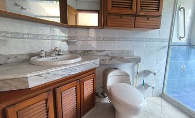 SE VENDE APARTAMENTO EN CABECERA