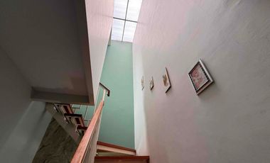 Rumah 3 Lantai Take Over Termurah di Jati Asih Bekasi – Full Furnished