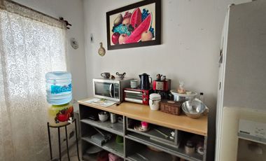 Casa en VENTA una sola planta, a cuadra y media de la carretera a Chapala