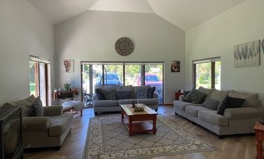 Vende espectacular Parcela con Casa soleada, sector Chamiza, Puerto Montt.