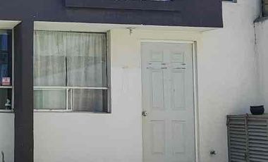 rento casa en fraccionamiento Mallorca en Cuautlancingo