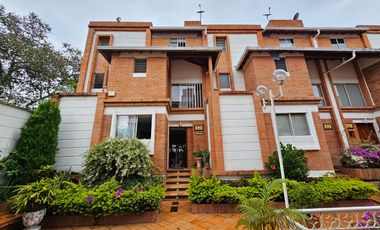 SE ARRIENDA CASA EN ALTOS DE PAN DE AZUCAR