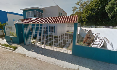 VENTA DE CASA EN MANZANILLO, COLIMA.