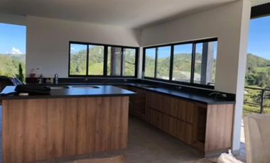 Venta de Propiedad en Rionegro – Vía San Vicente