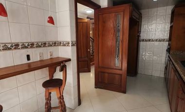 🏡 Espectacular Casa en Chía - Santa Cecilia (260m²)  Cuerpo del aviso: ¡Vive con la amplitud y comodidad que tu familia merece! Rentamos hermosa casa