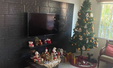 EN VENTA CASA DE 3 PLANTAS MACHALA